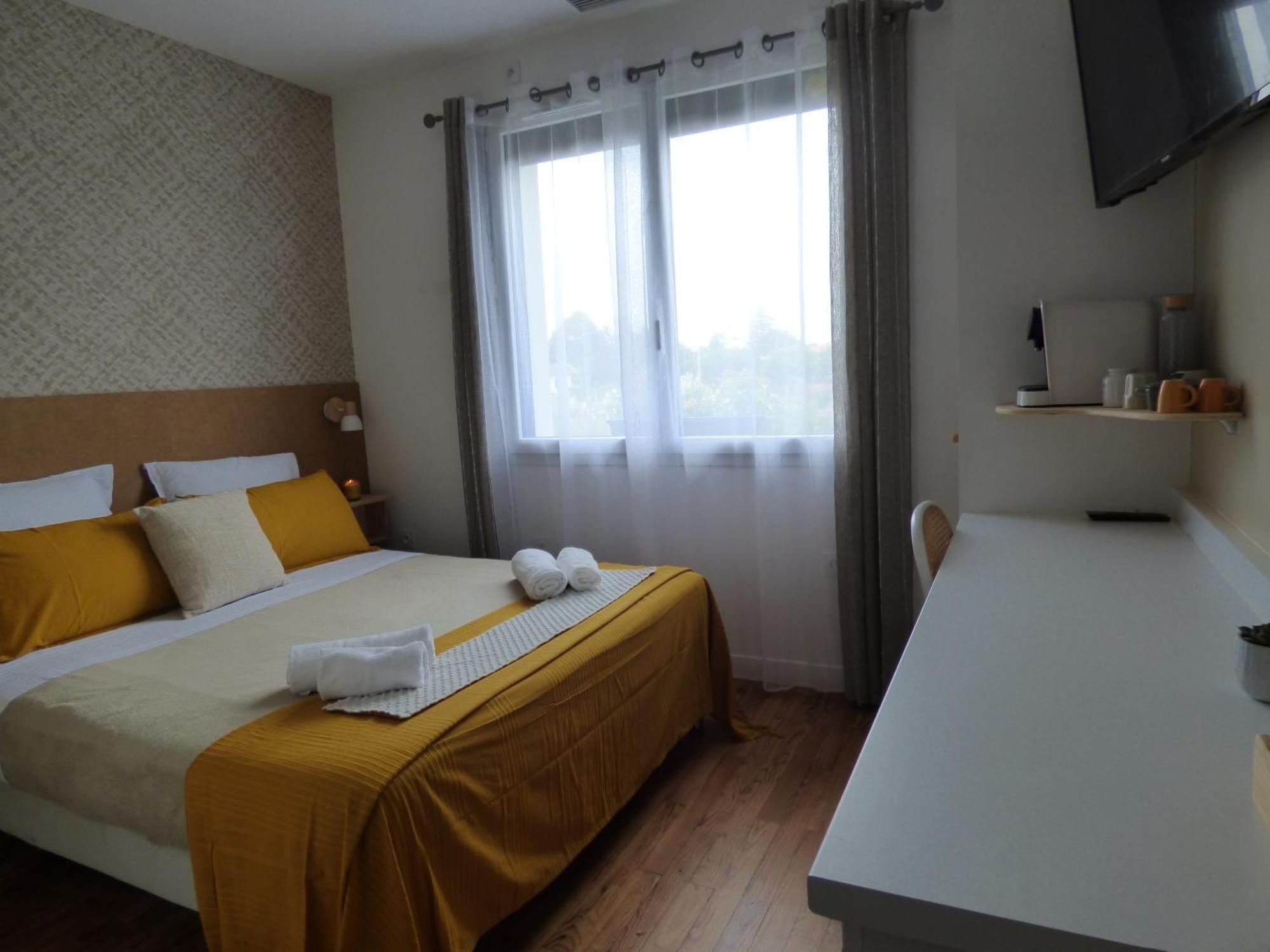 "Les Logis D'Argent" Chambre D'Hote Avec Wc, Sdb, Tv, Wifi, Option Petit Dejeuner , Parking Mimizan Exterior photo